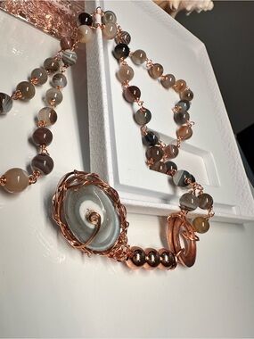Handcrafted Agate Bead Necklace with Rose Gold Wire Accents
